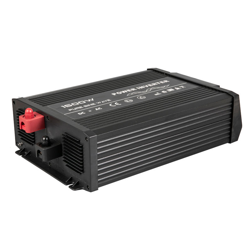 Nuovo modello 1500w Inverter a onda sinusoidale pura